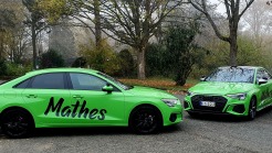 Fahrschulwagen 2 mal Audi von vorn