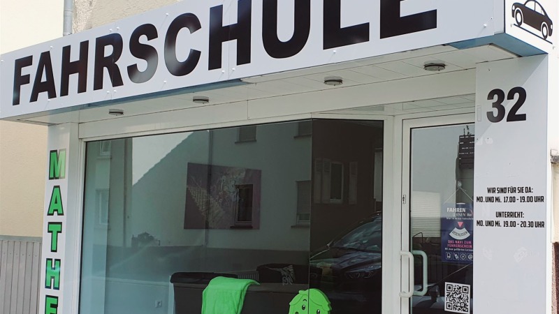 Bild der Fahrschule von aussen