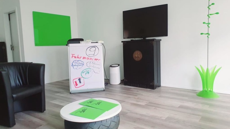 Schulungsraum Bild 2